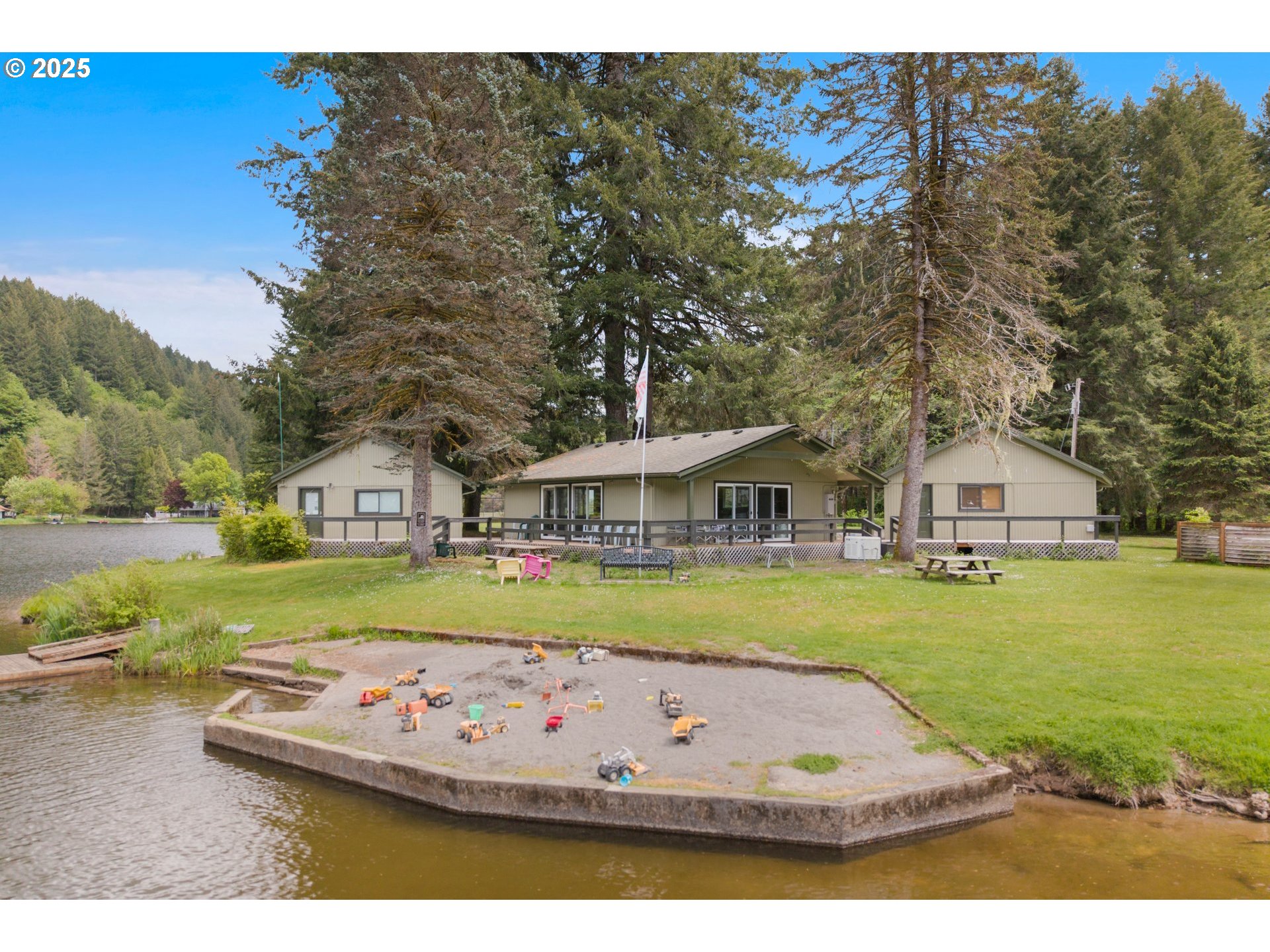 71690 NORTHSHORE DR