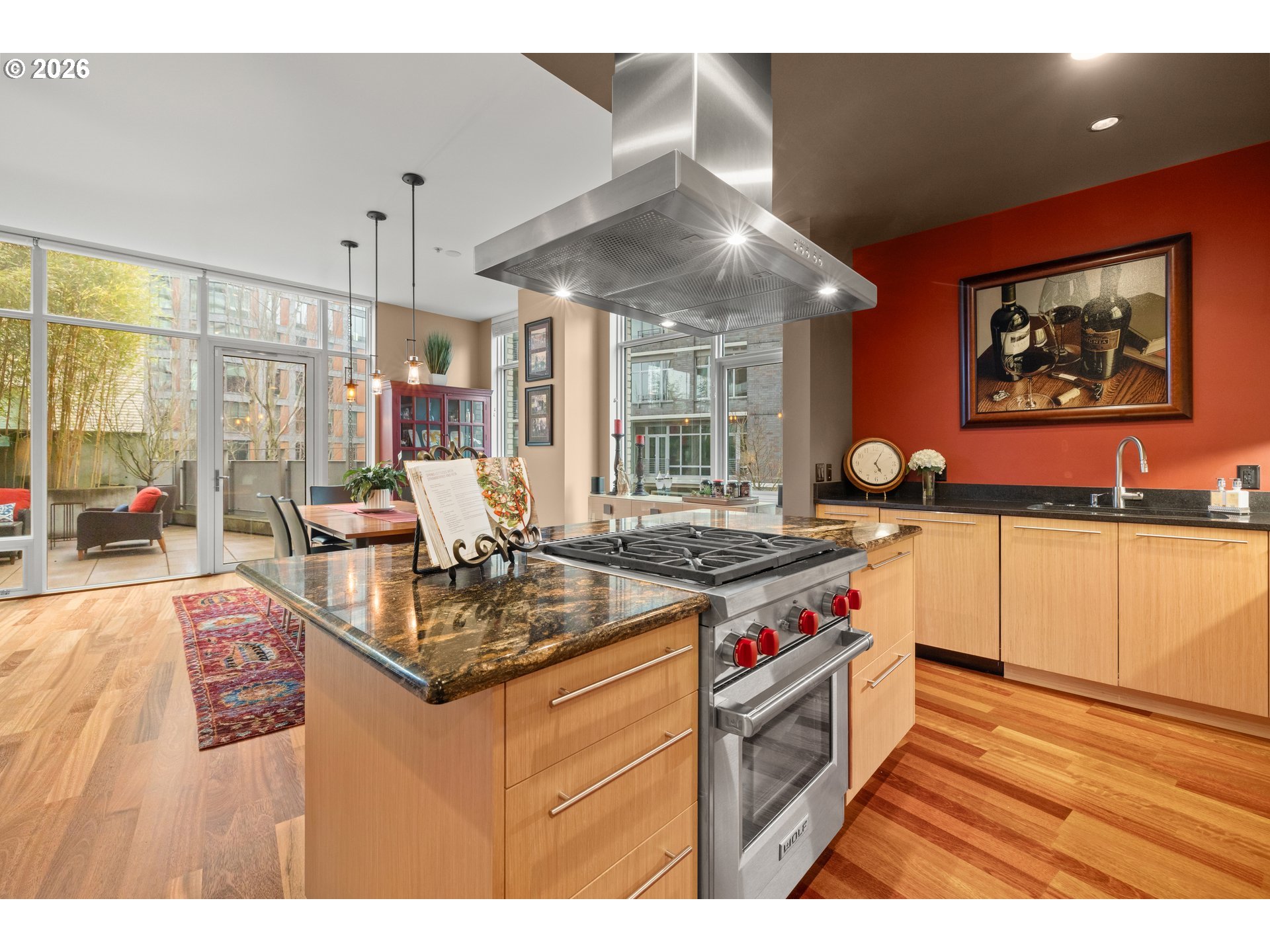 949 NW OVERTON ST 301