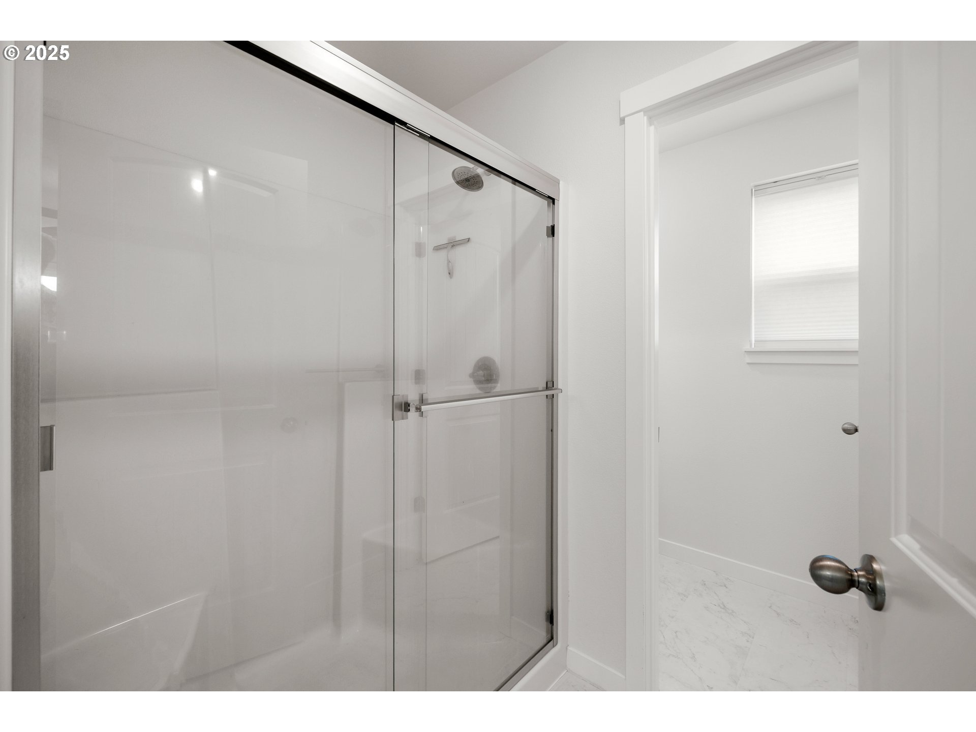 317 E BARBARAS WAY