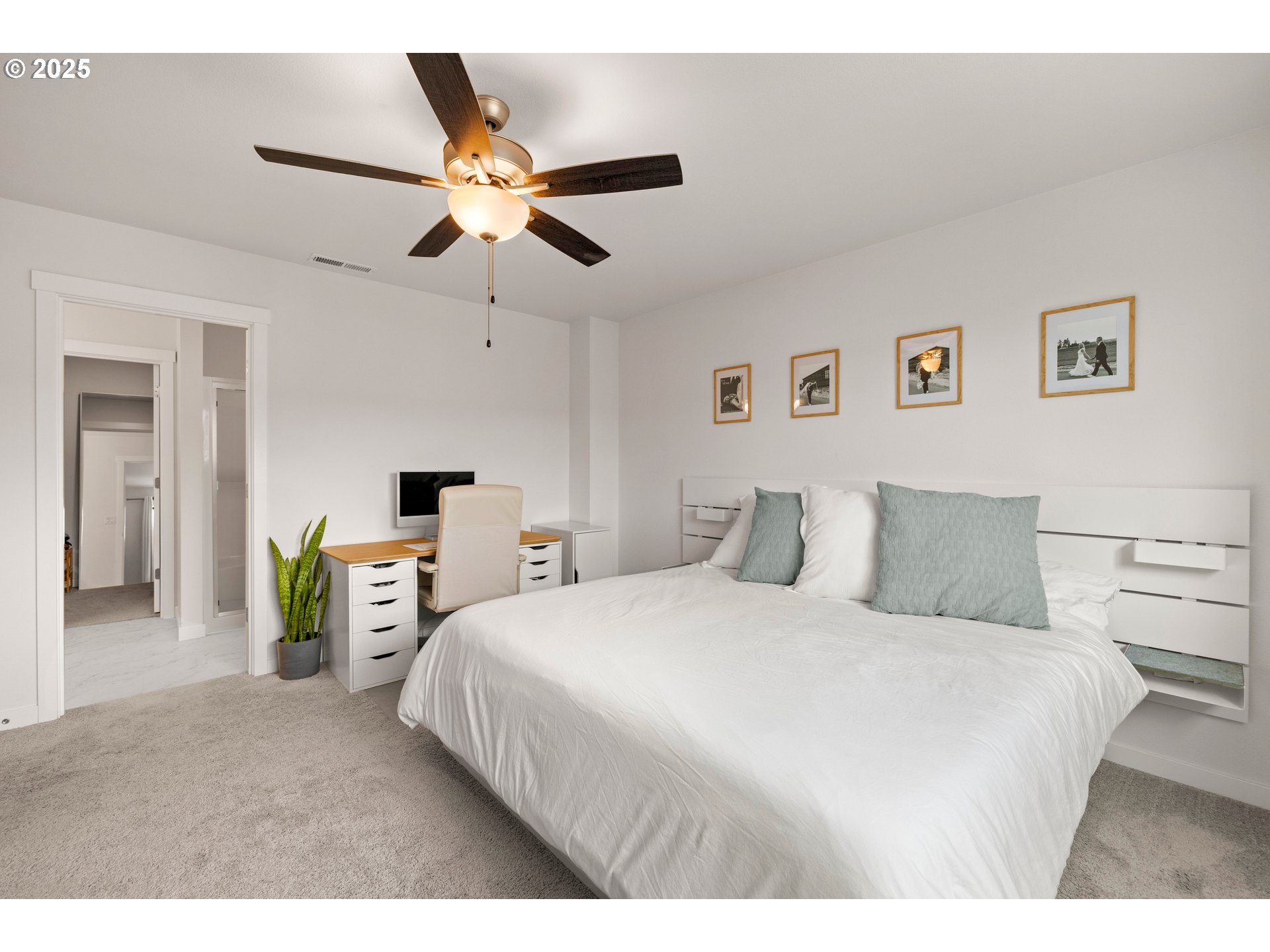 317 E BARBARAS WAY