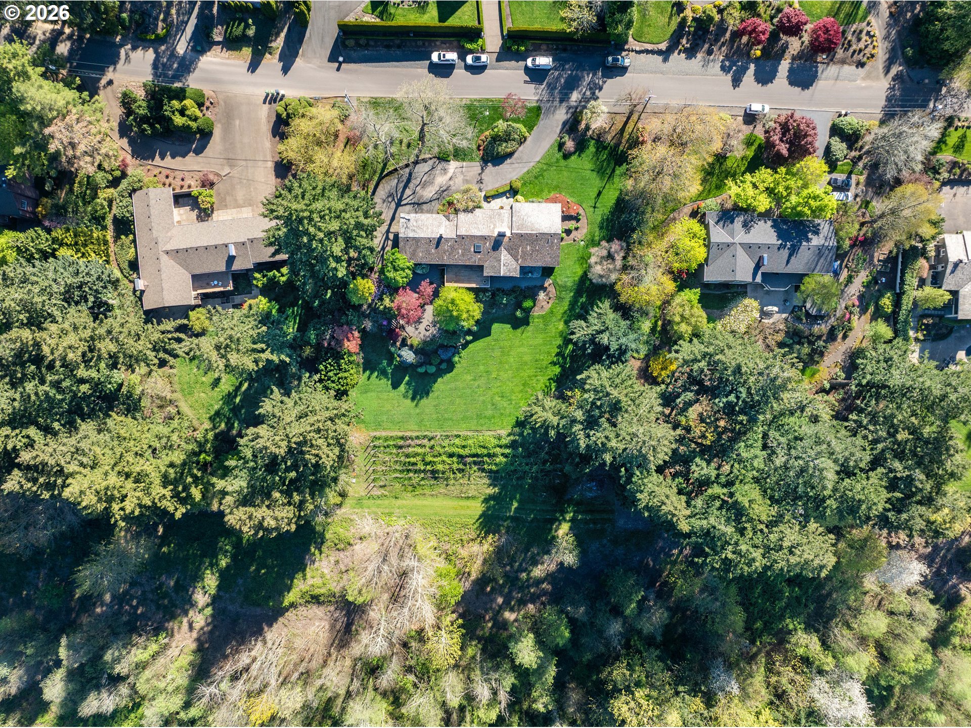 17875 CRESTLINE DR