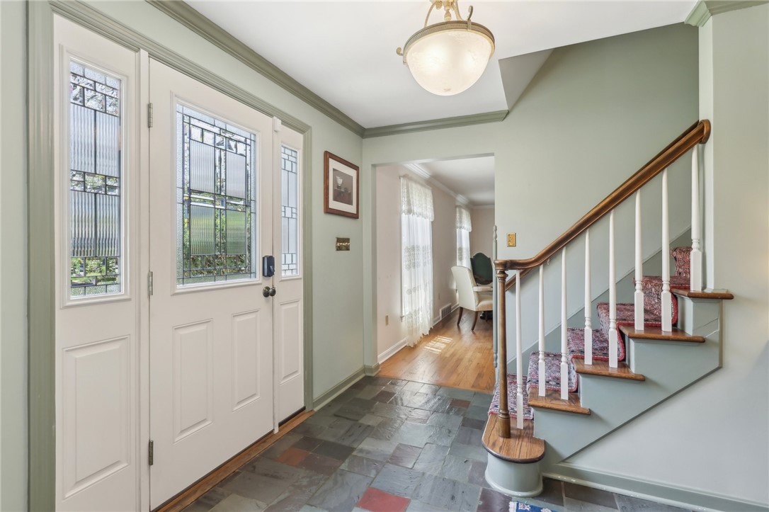5 Knollwood Dr