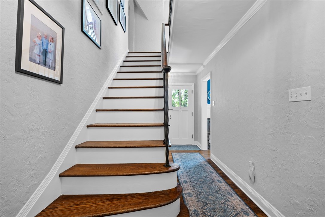 401 Parker Dr