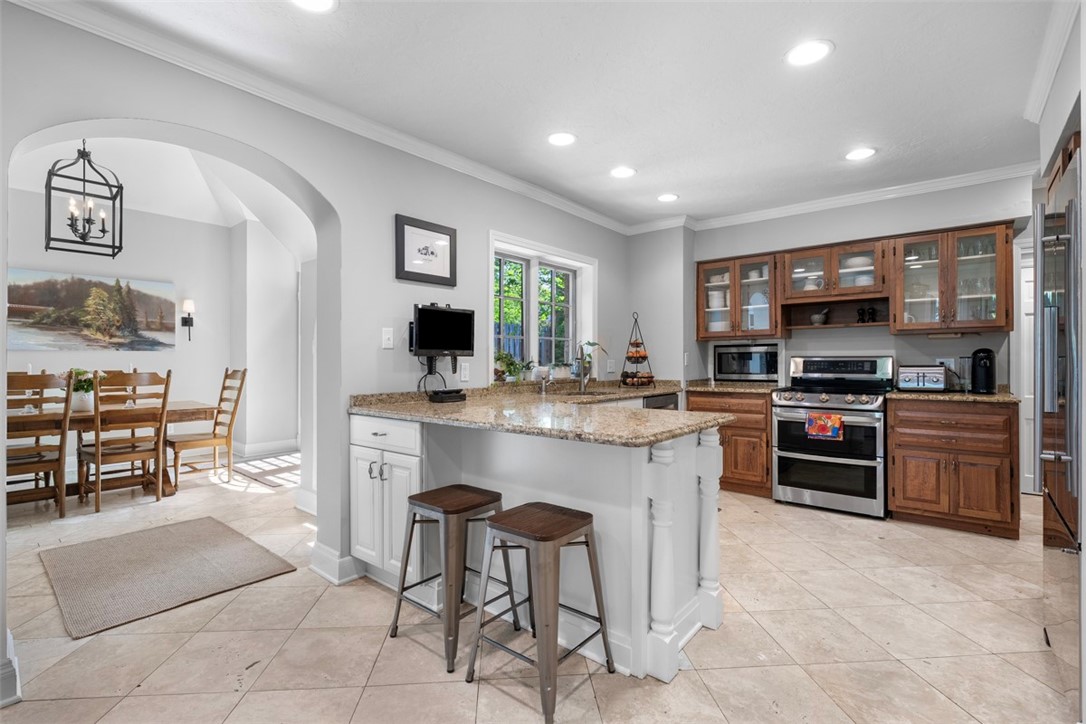 401 Parker Dr