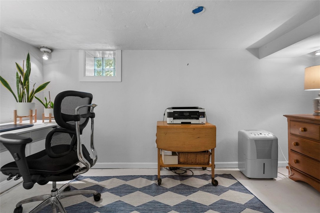 401 Parker Dr