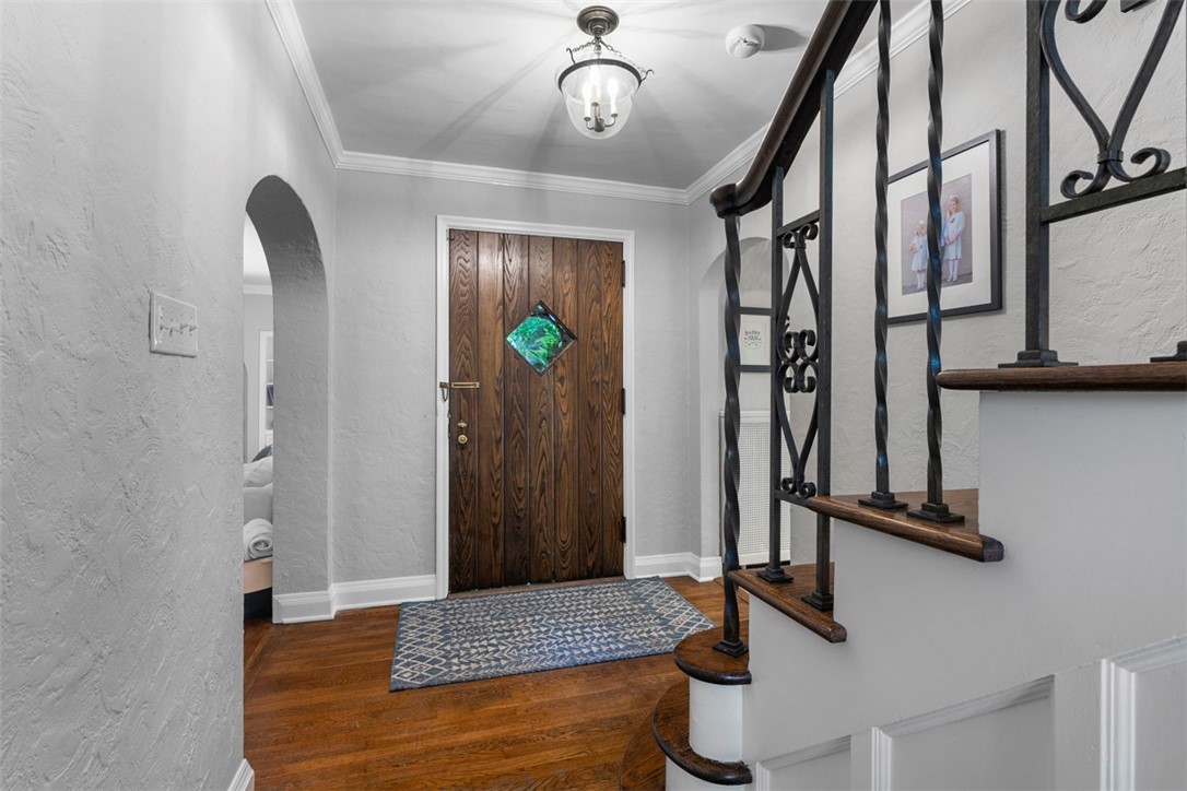401 Parker Dr
