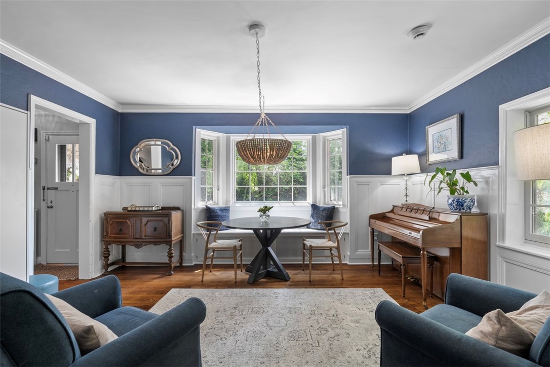 401 Parker Dr
