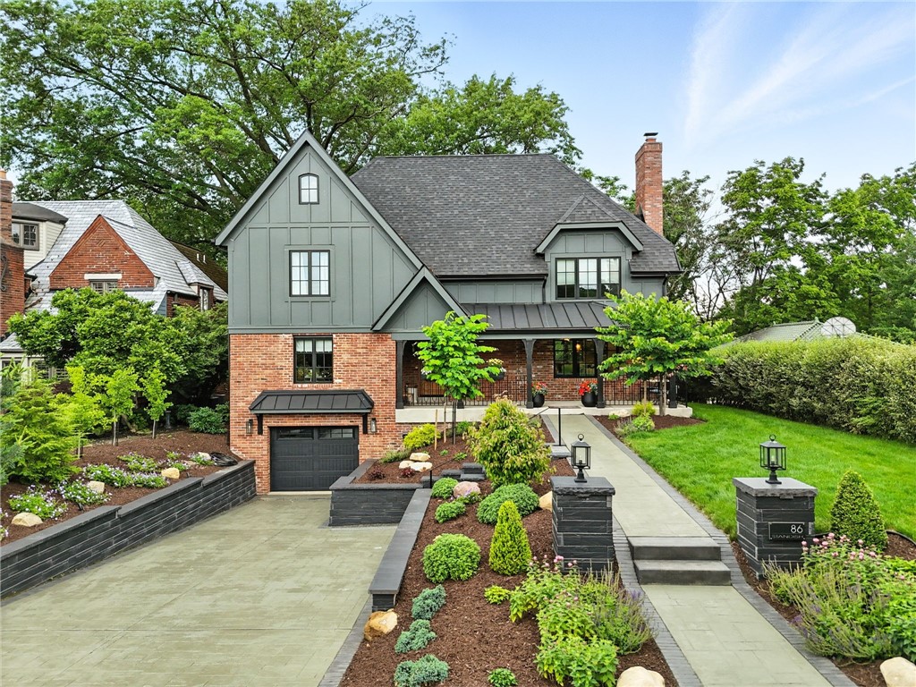 86 Standish Blvd
