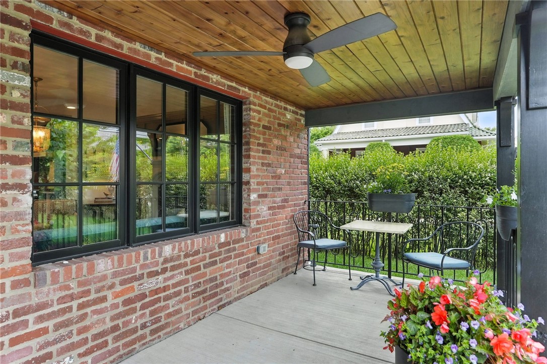 86 Standish Blvd