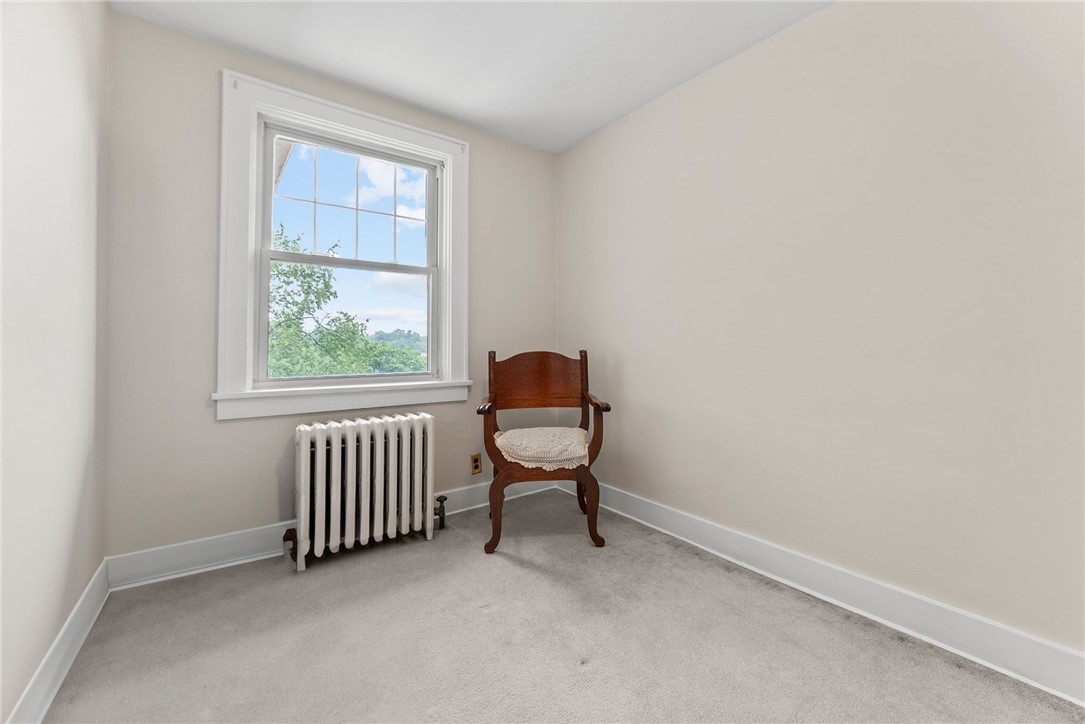 250 Dell Ave