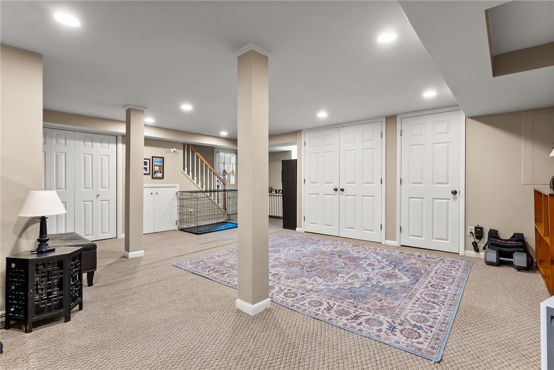 250 Dell Ave