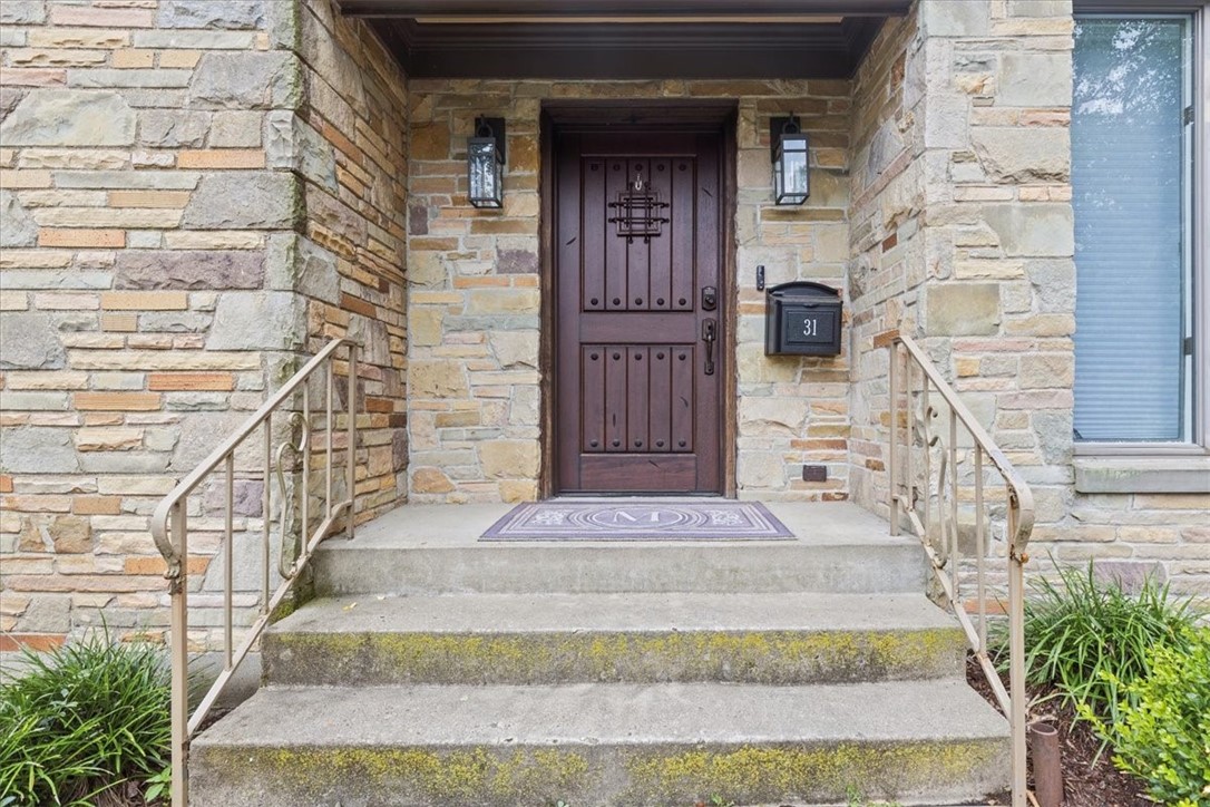 31 Woodland Dr