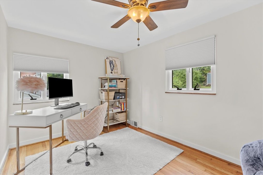 31 Woodland Dr