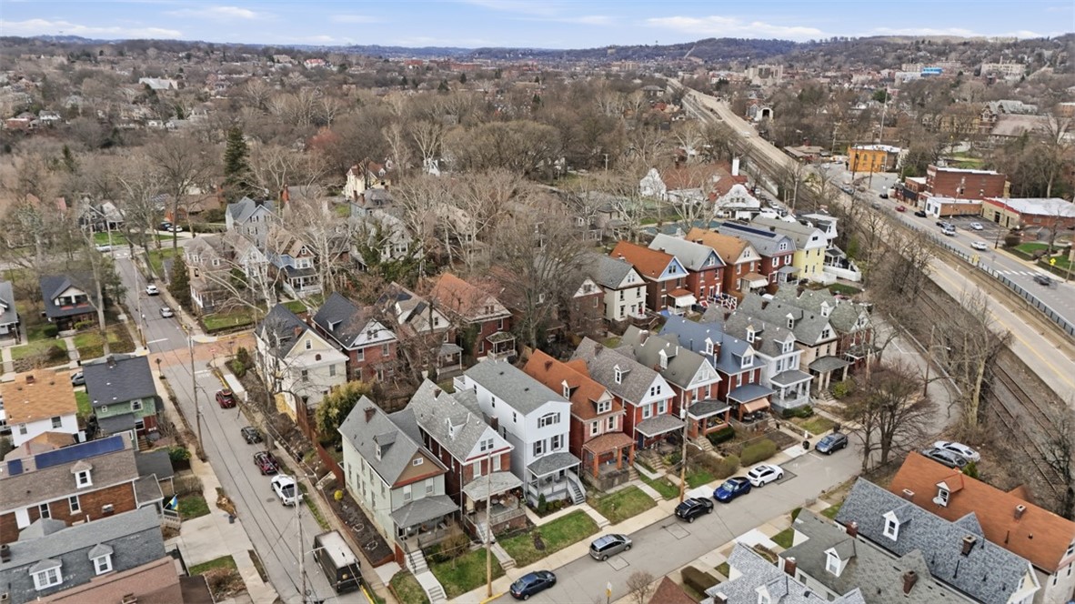 116 Ivy St