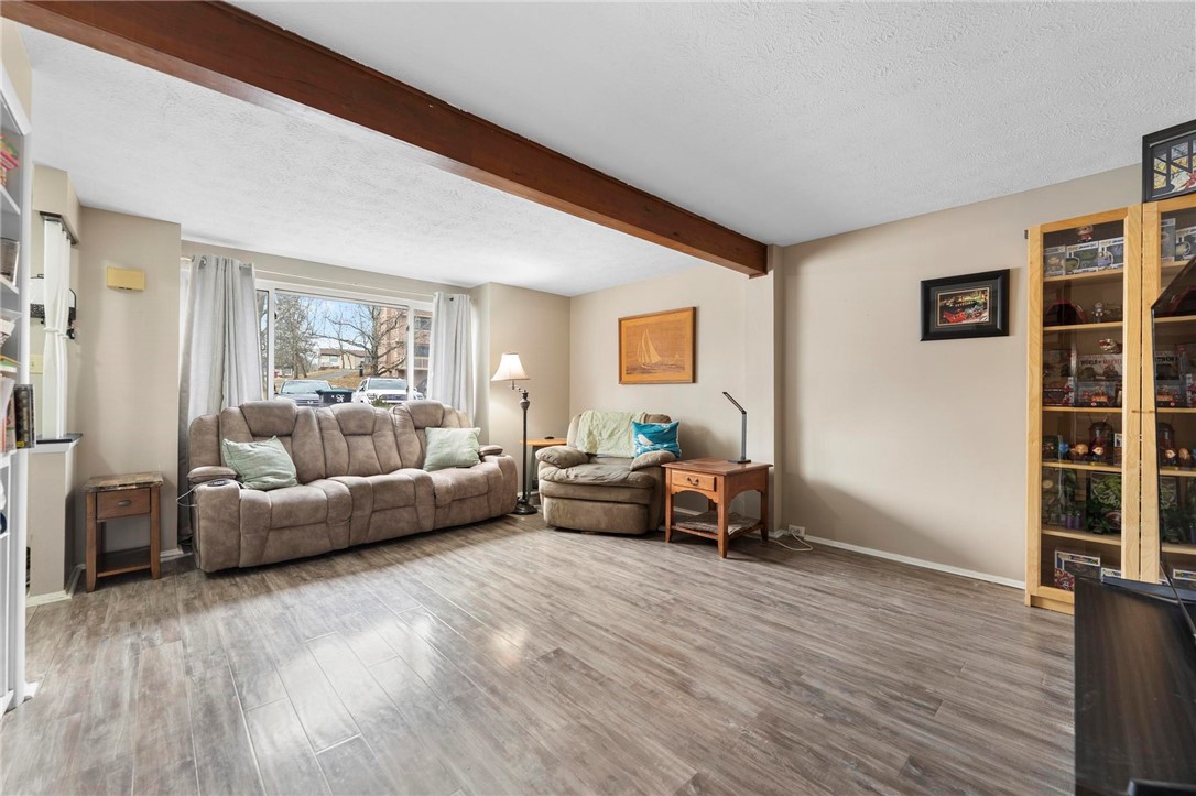 3106 Laurel Ridge Cir