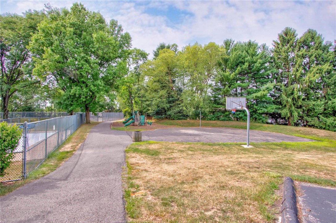 3106 Laurel Ridge Cir