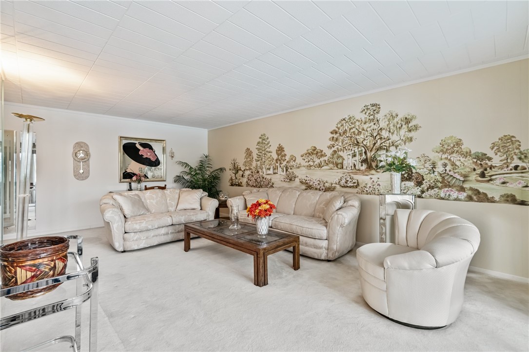 900 Washington Road 106