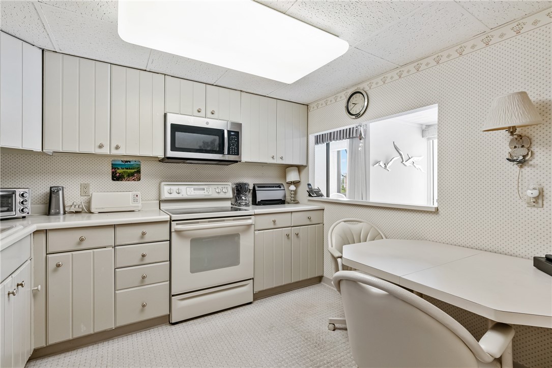 900 Washington Road 106