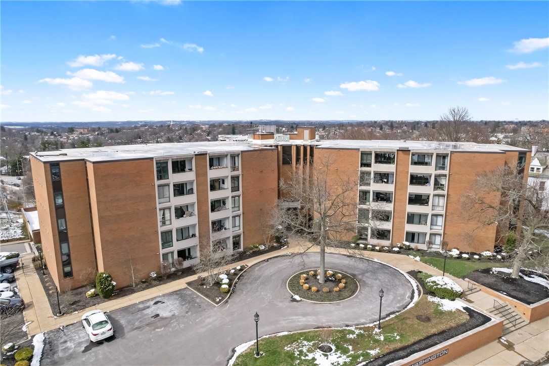 900 Washington Road 106