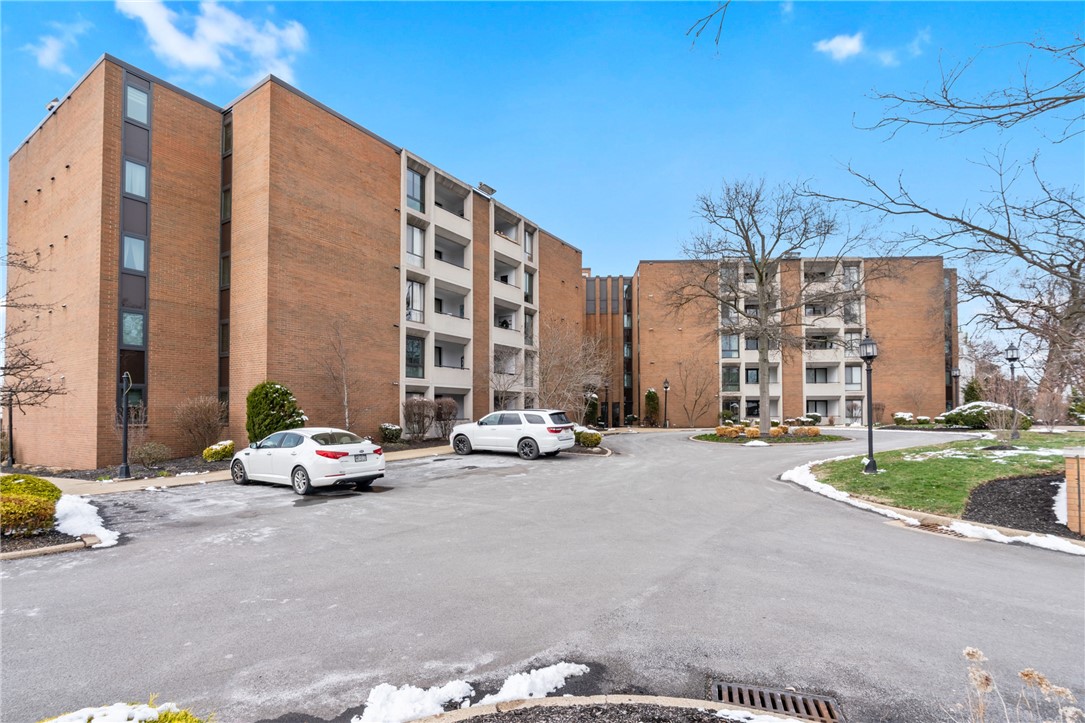 900 Washington Road 106