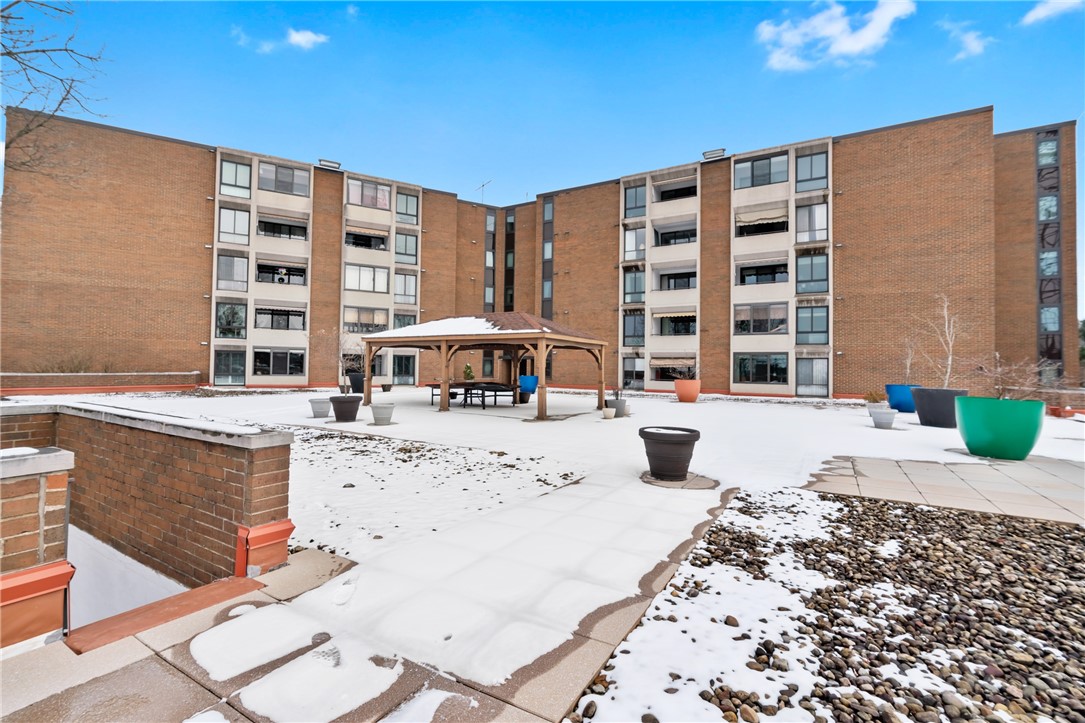 900 Washington Road 106