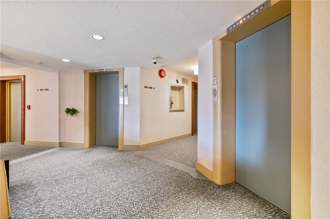 900 Washington Road 106