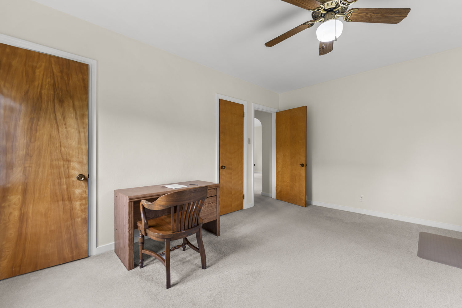 927 McNeilly ROAD