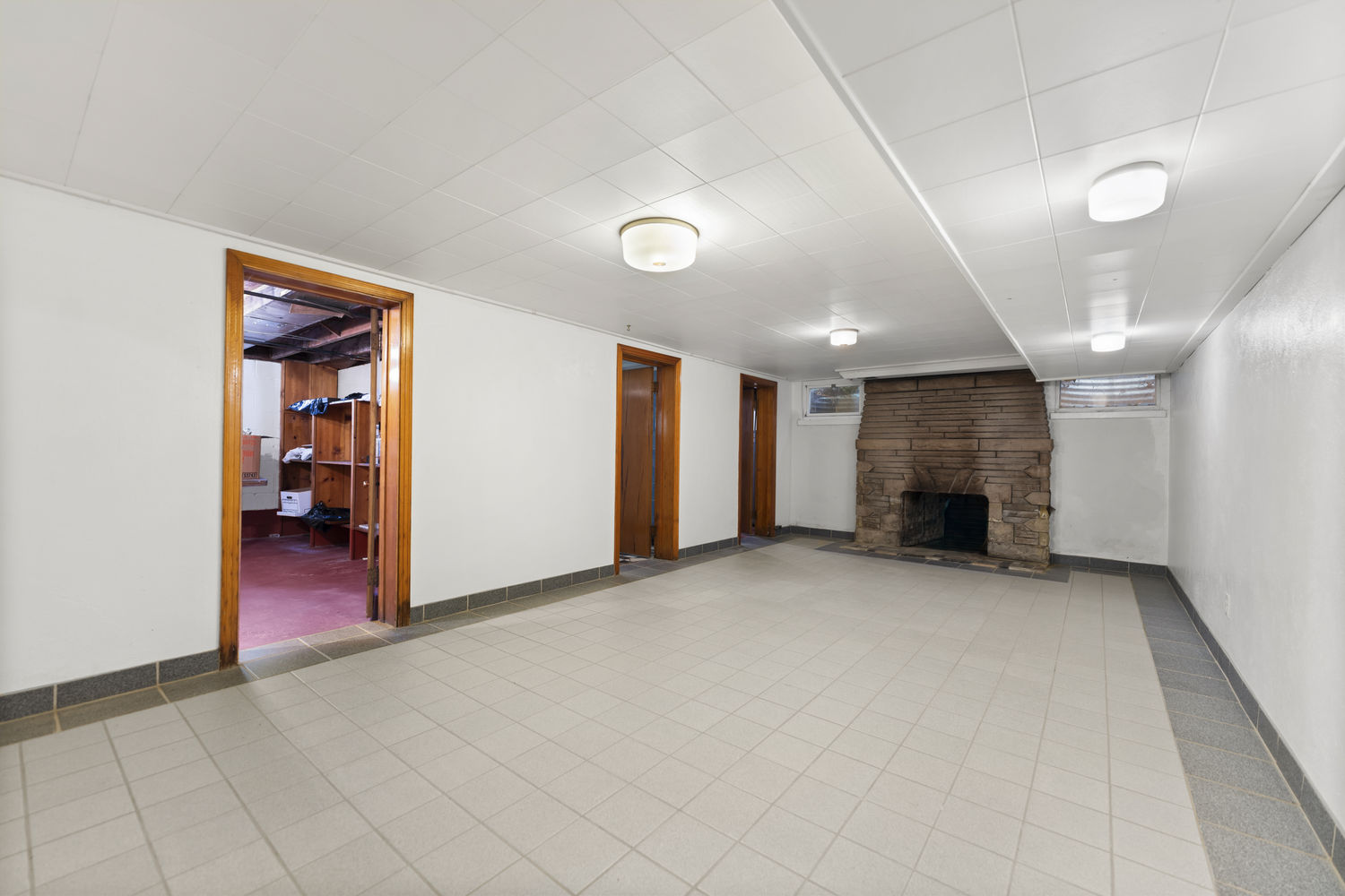 927 McNeilly ROAD