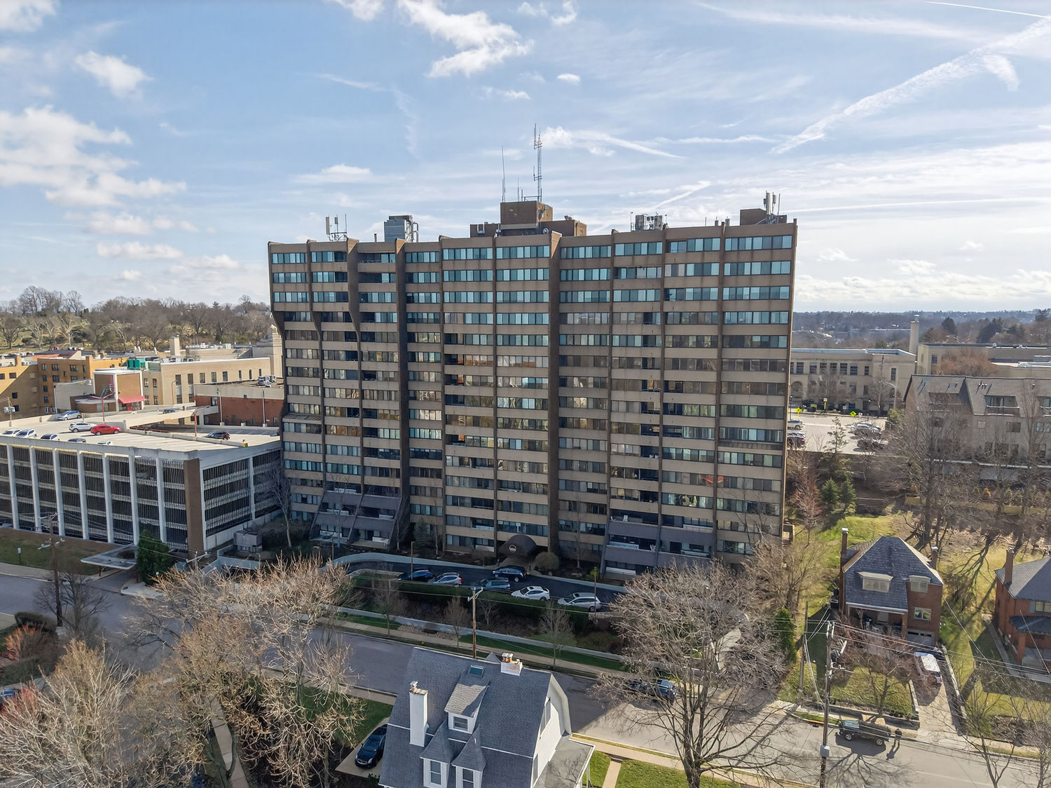 750 Washington ROAD 1205