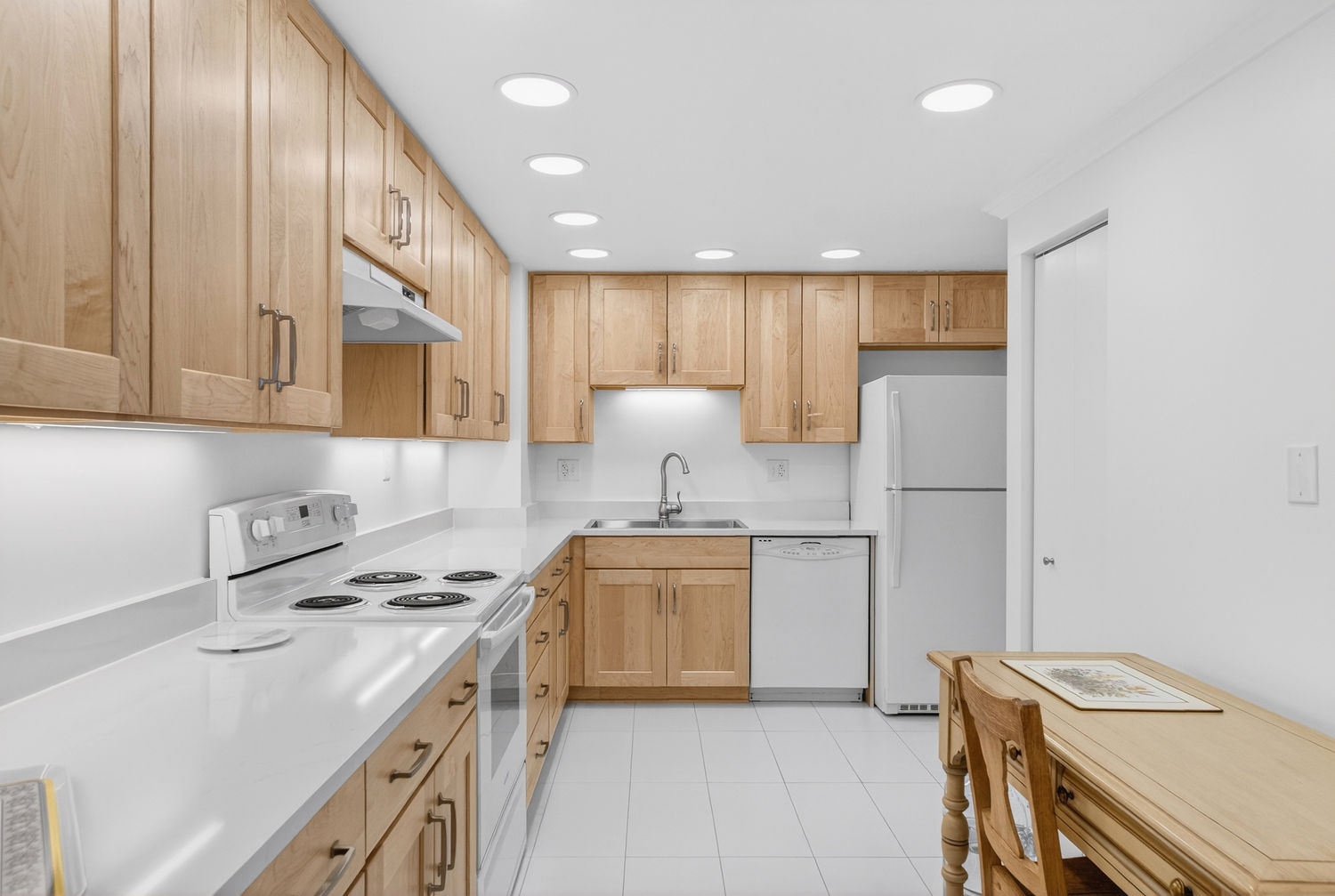 750 Washington ROAD 1205