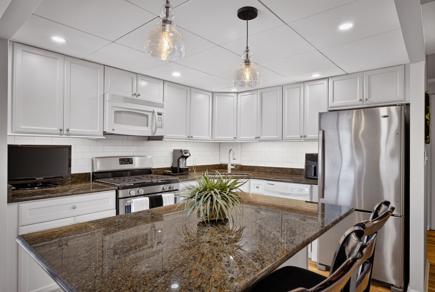 900 Washington ROAD 212