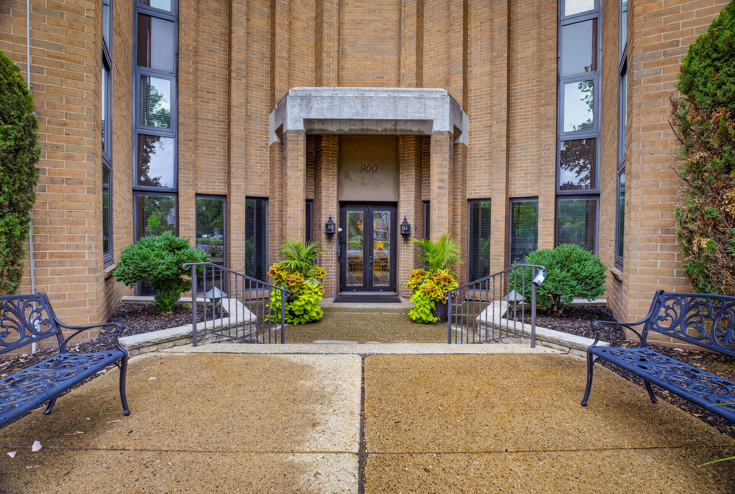 900 Washington ROAD 212