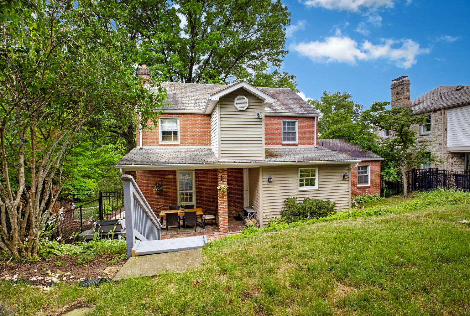 161 Woodhaven DRIVE