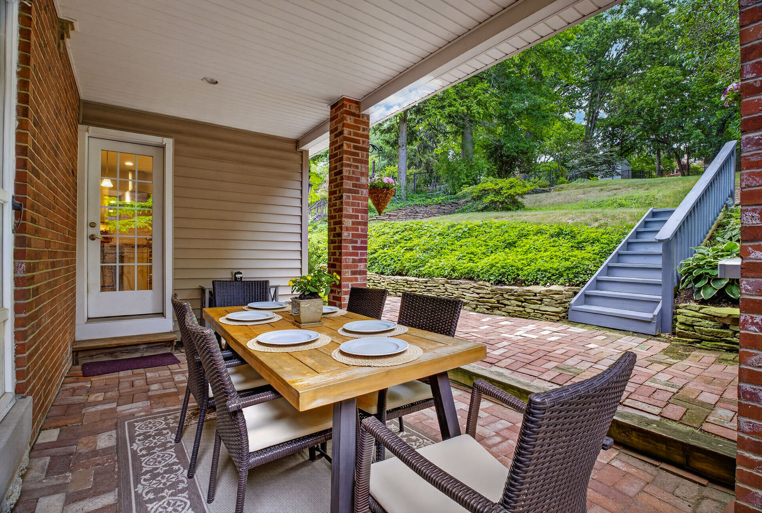 161 Woodhaven DRIVE