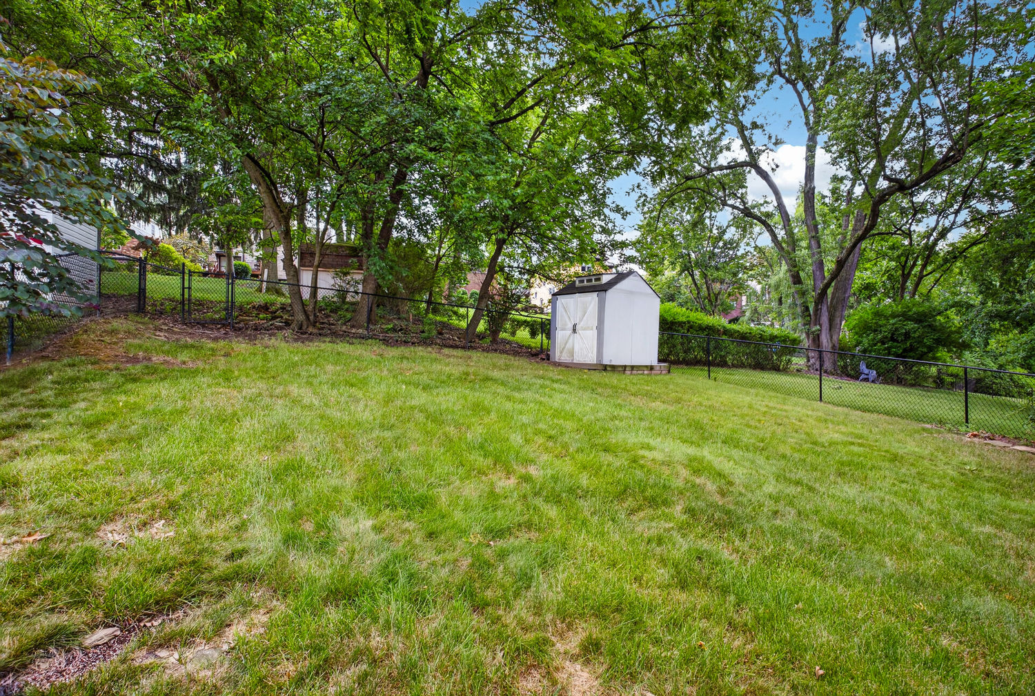 161 Woodhaven DRIVE