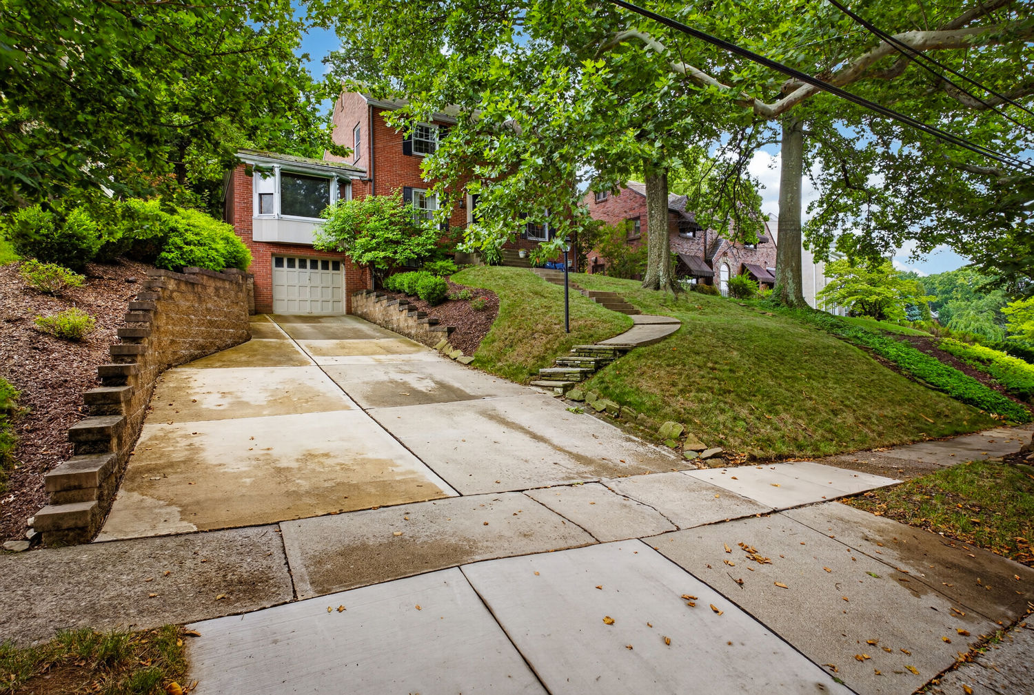 161 Woodhaven DRIVE