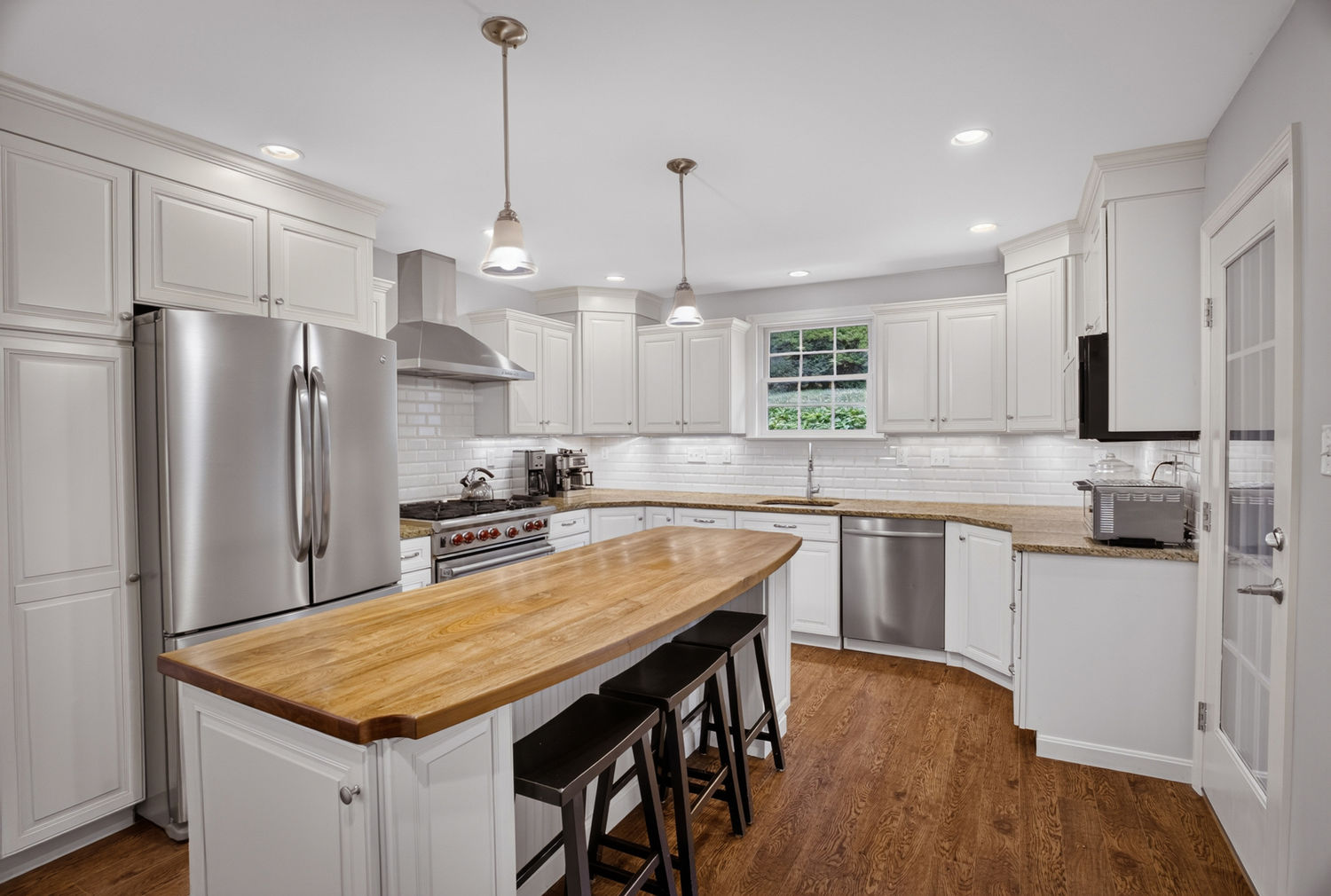 161 Woodhaven DRIVE