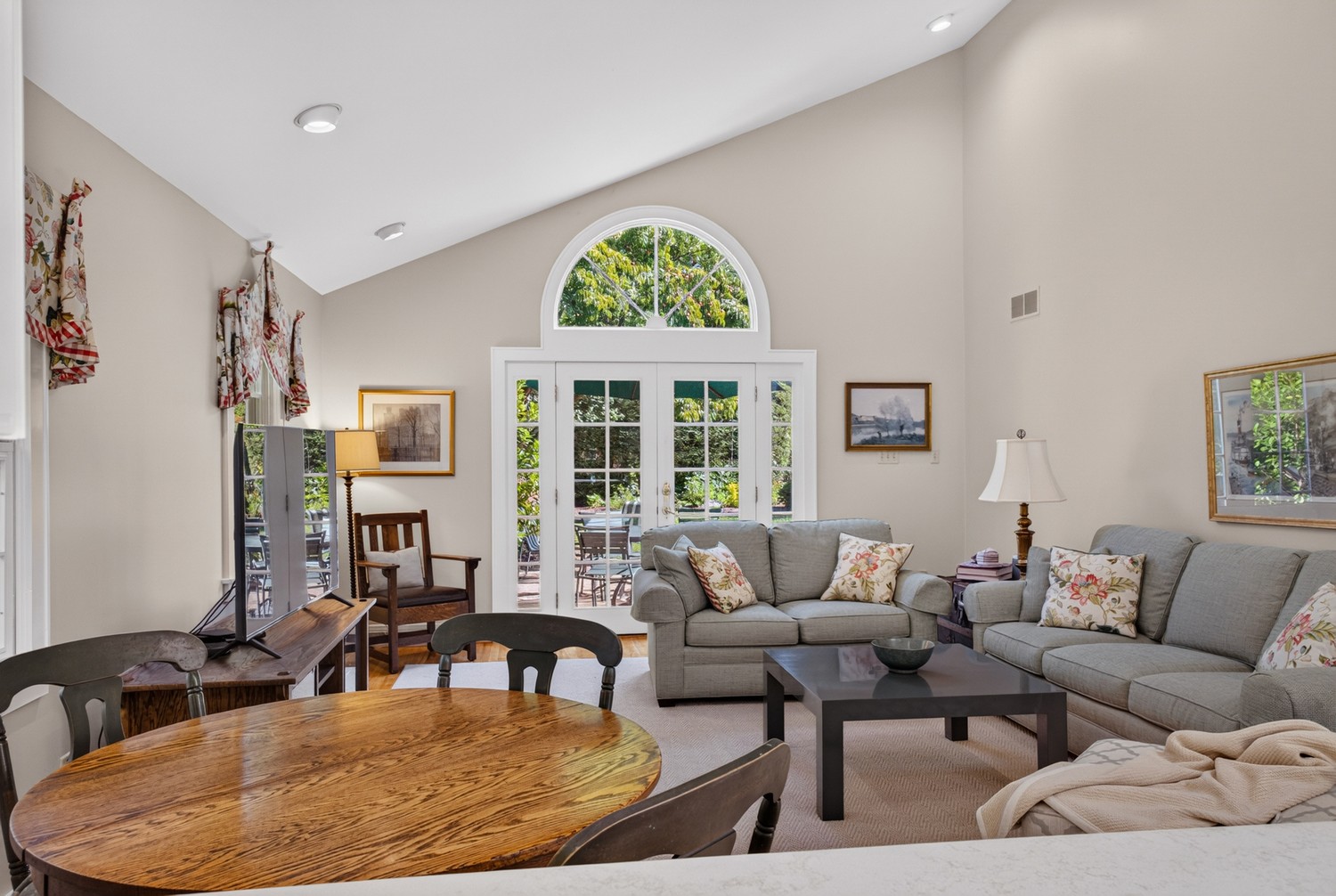 227 Hazel Drive DRIVE