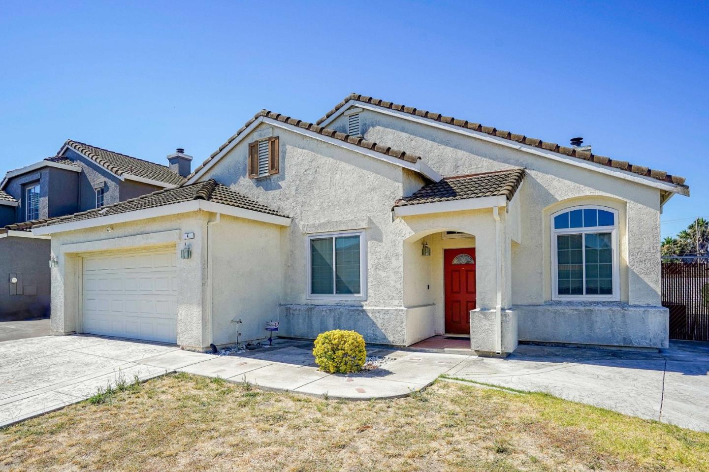 4 Cambria Court