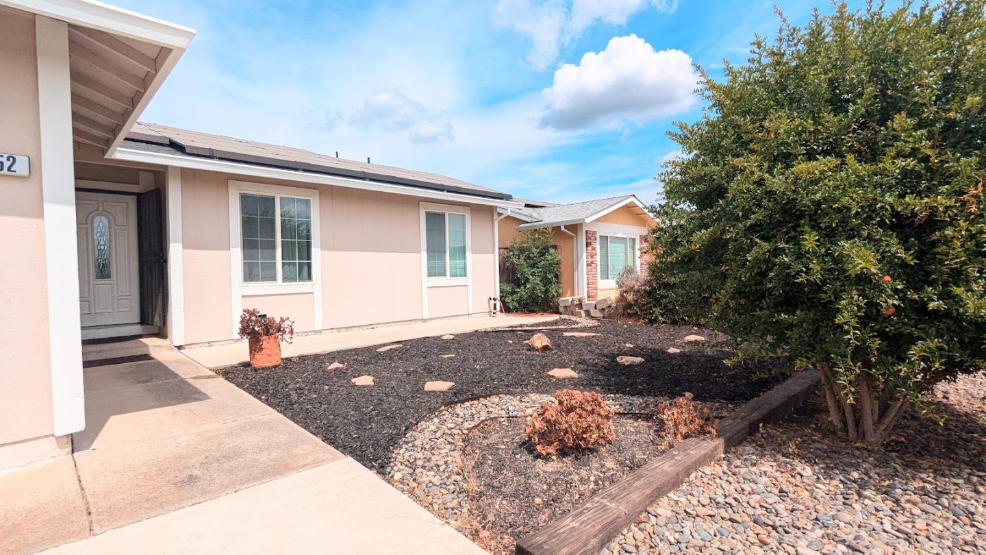 752 Andrea Way