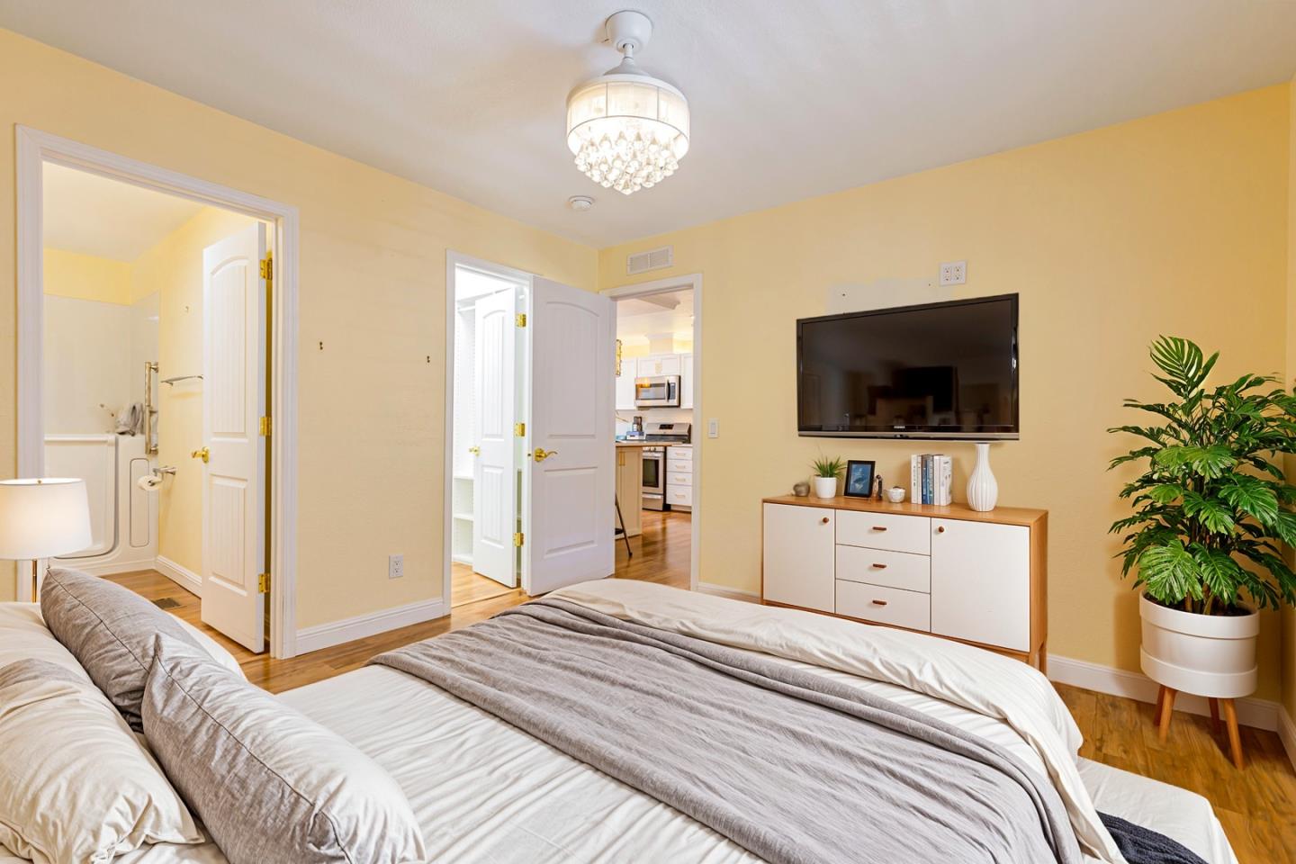 53 Galloway Drive Unit: 53