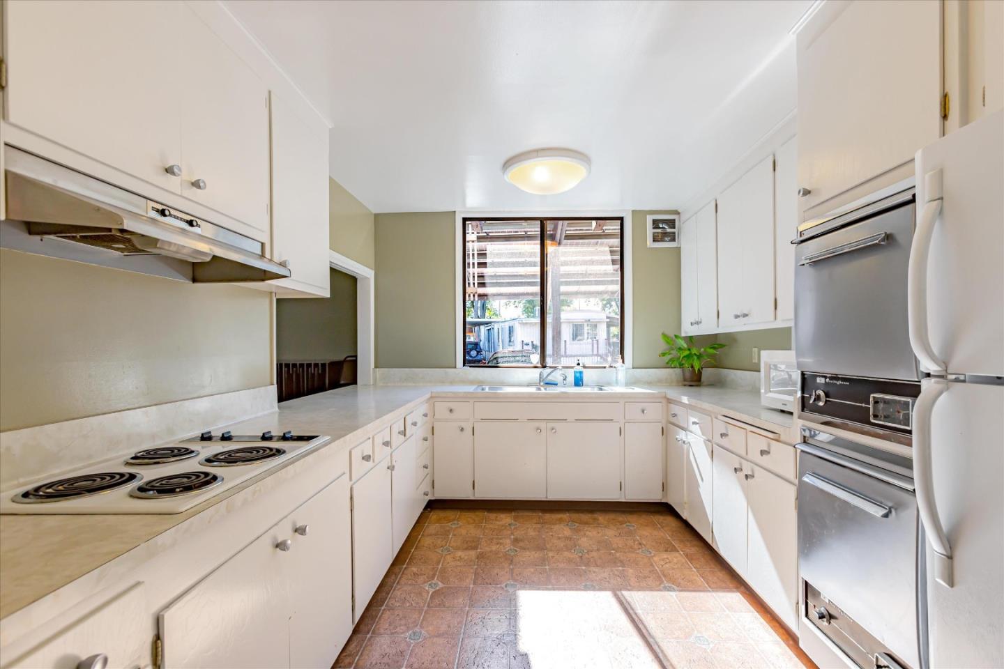 53 Galloway Drive Unit: 53