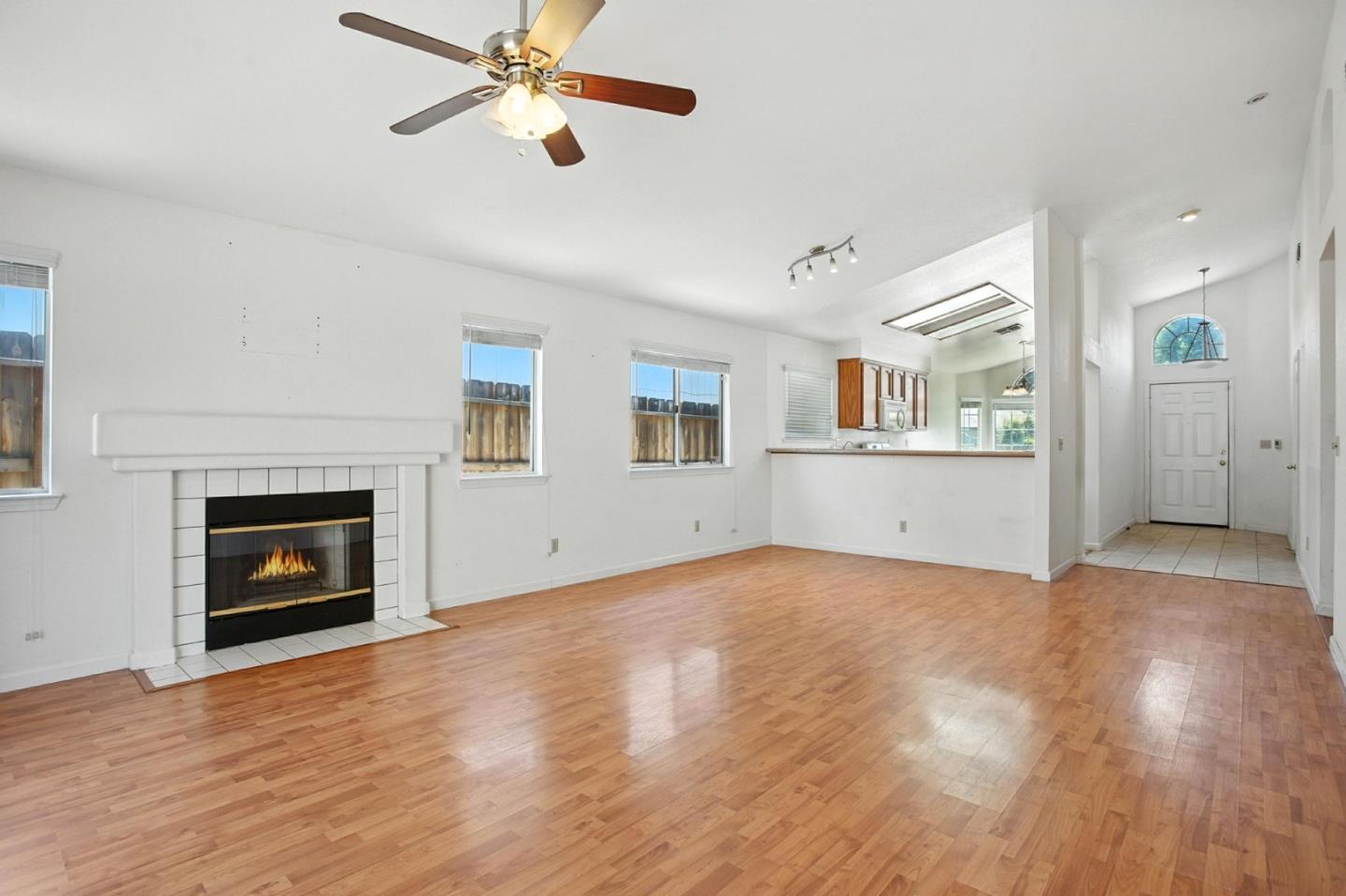 8534 Shadow Crest Circle