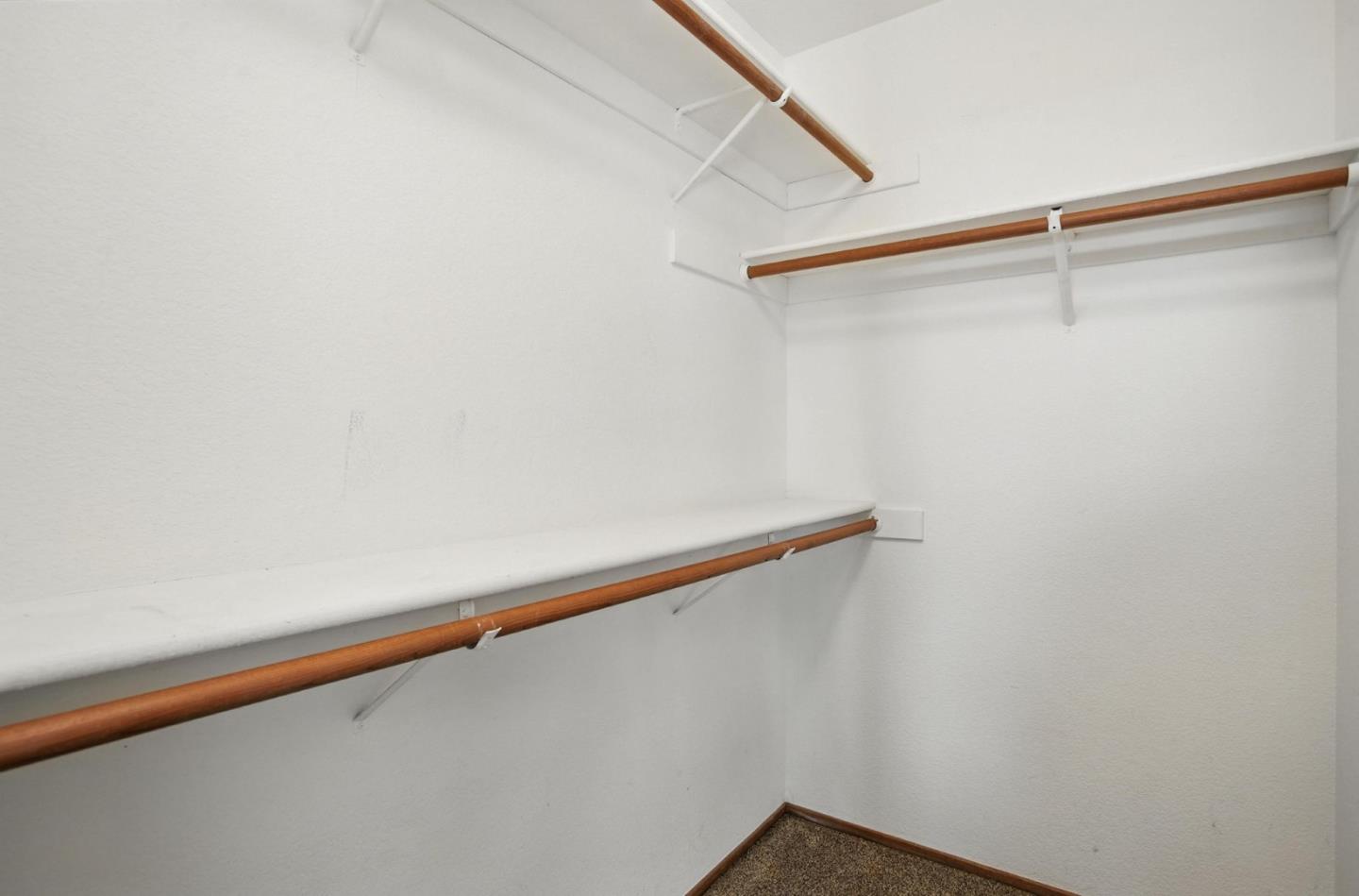 8534 Shadow Crest Circle