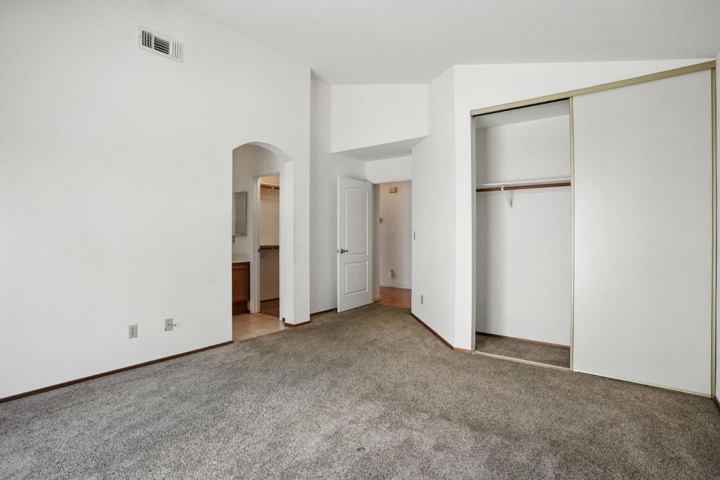 8534 Shadow Crest Circle