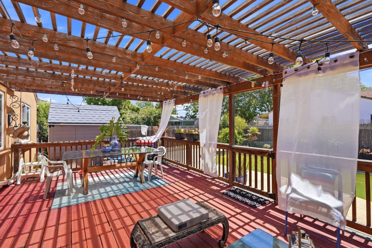 2115 Teakwood Street