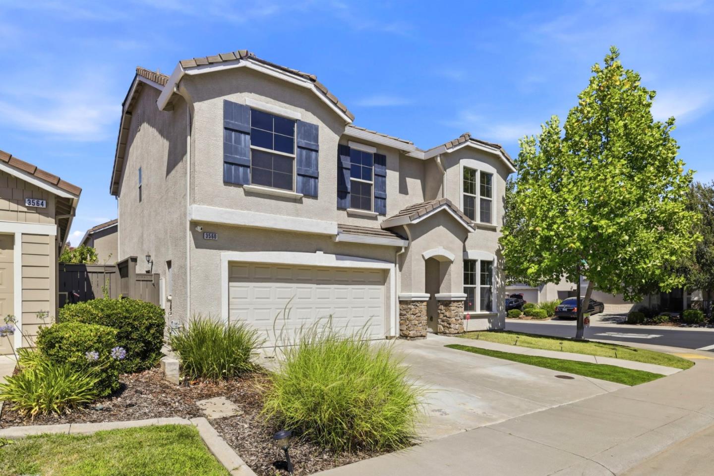 3560 Trentino Street