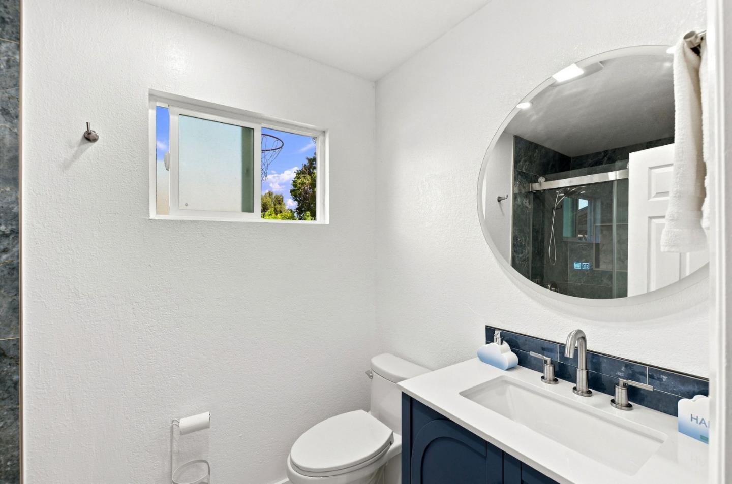 2512 Burlwood DR
