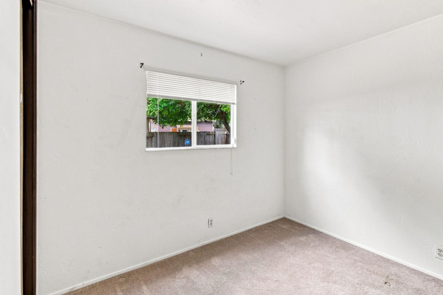 2338 Bobwhite CT