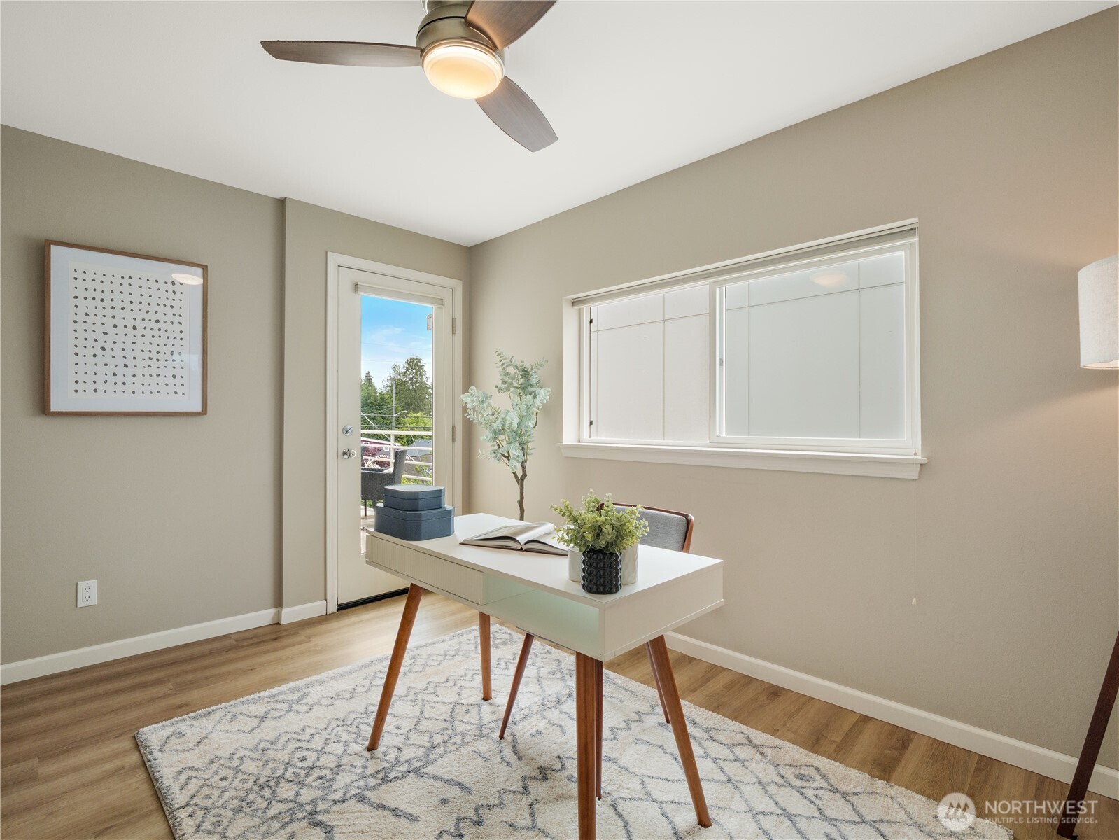 5624 Roosevelt Way NE Unit: 302